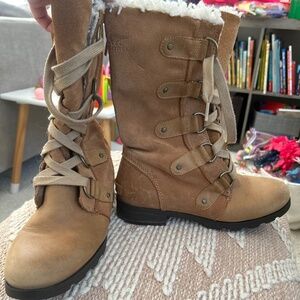 Sorel Emilie boot